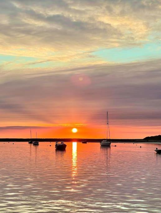 New! Blakeney. Harbour View 布莱克尼 外观 照片